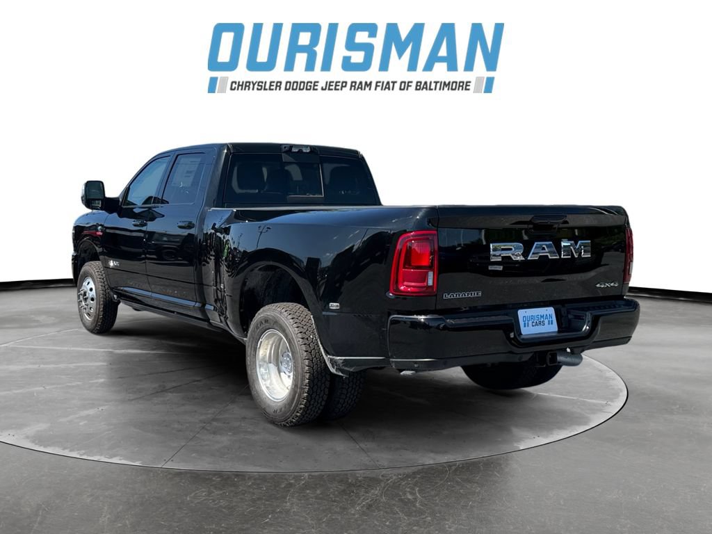 New 2026 RAM 3500 Laramie AWD/4WD image 4