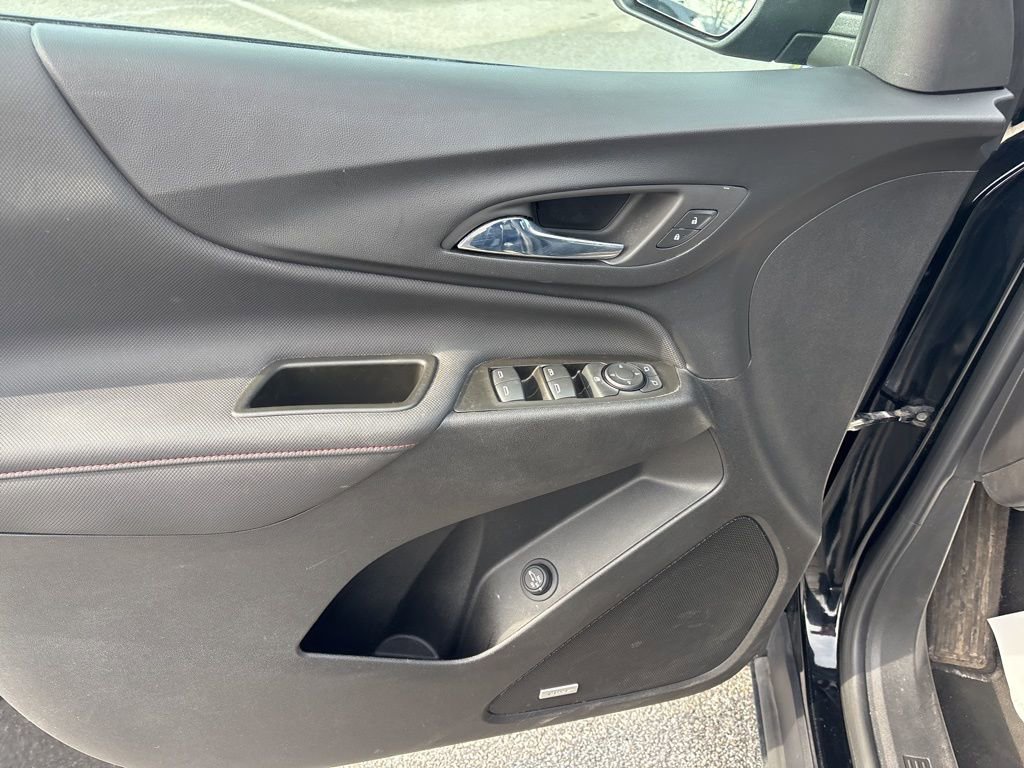 Certified 2023 Chevrolet Equinox RS w/ RS Leather Package image 22