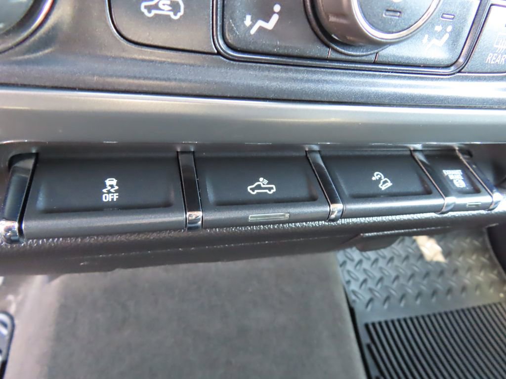 Used 2016 Chevrolet Silverado 3500 LT w/ LT Convenience Package image 10