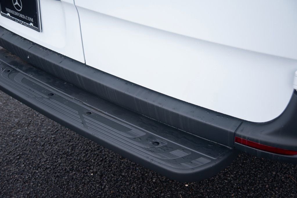 New 2025 Mercedes-Benz Sprinter 4500 image 19