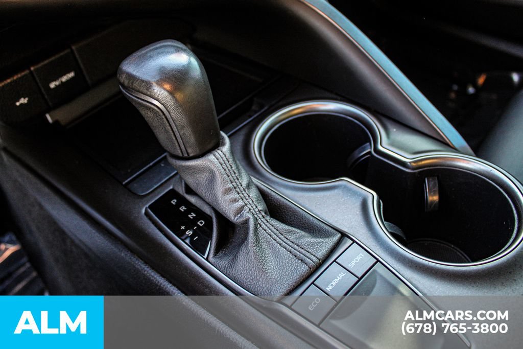 Used 2024 Toyota Camry SE FWD image 34