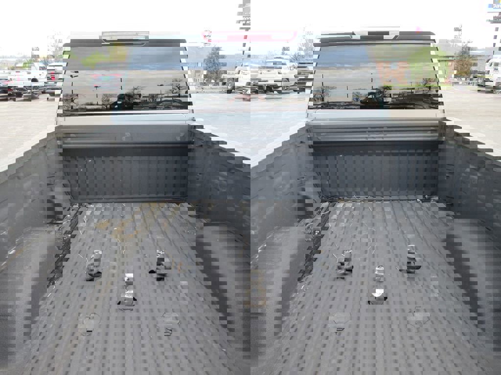 Certified 2024 Chevrolet Silverado 2500 Custom image 15