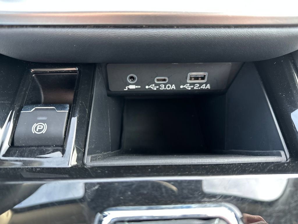 Certified 2025 Subaru Outback Premium image 26