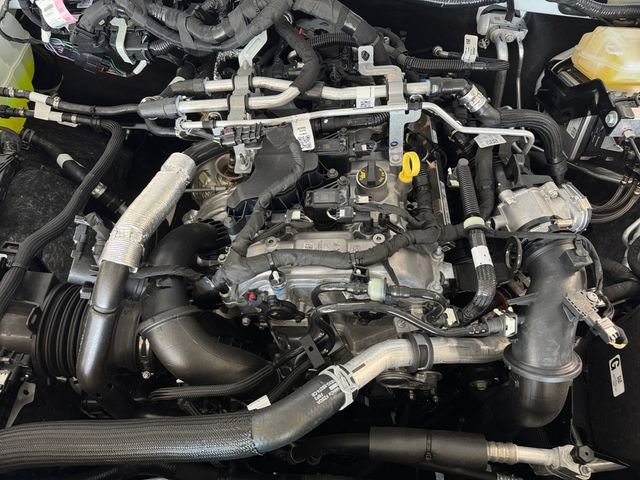 Used 2026 Ford Bronco Big Bend w/ Black Appearance Package AWD/4WD image 6