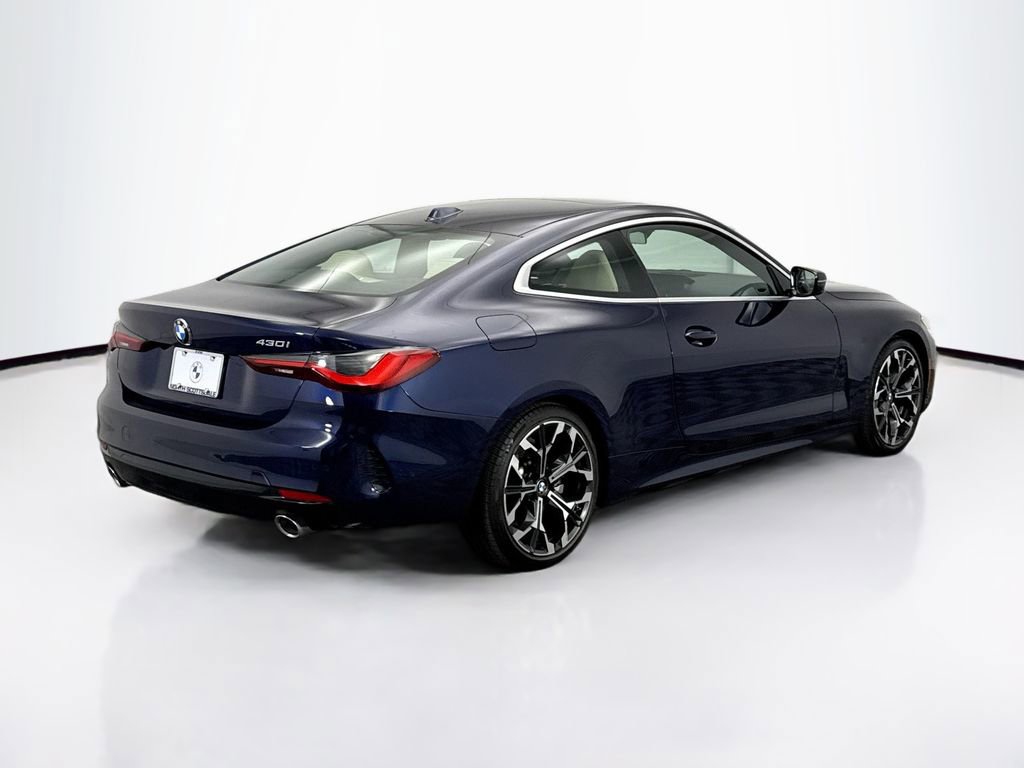 Certified 2026 BMW 430i Coupe w/ Parking Assistance Package image 5