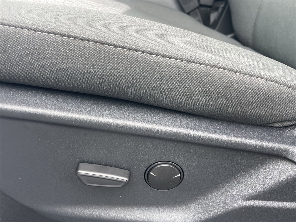 New 2026 Ford F250 XLT w/ XLT Premium Package image 18