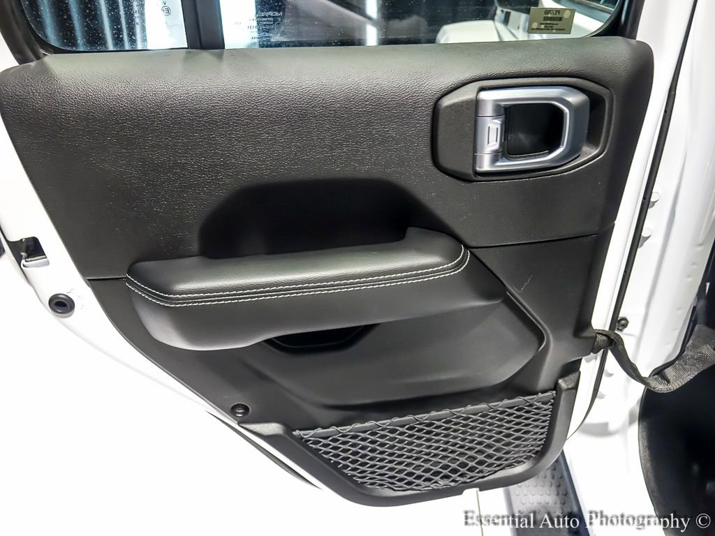 Used 2023 Jeep Wrangler Unlimited Sahara w/ Cold Weather Group image 27