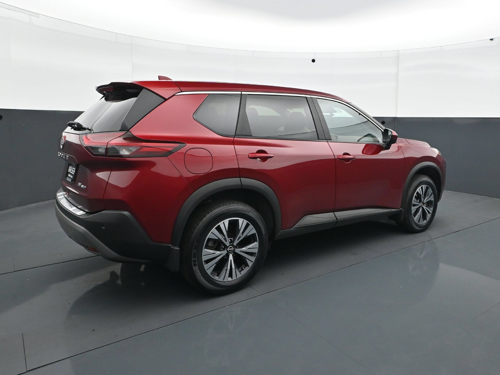 Used 2023 Nissan Rogue SV AWD/4WD image 7