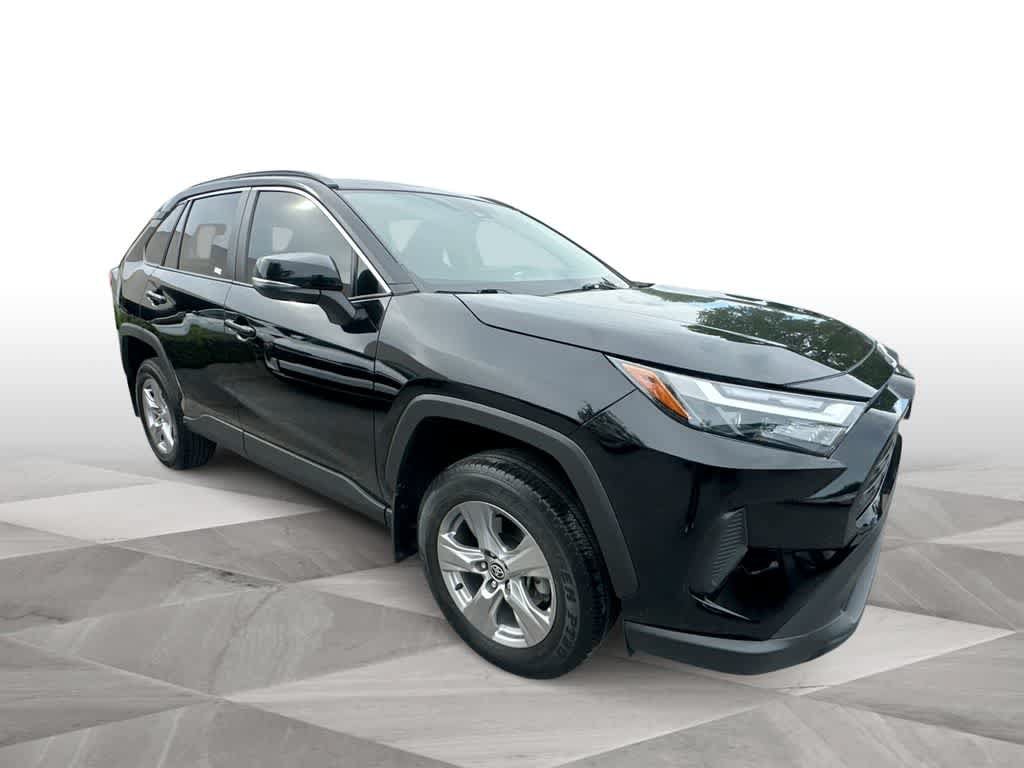Used 2024 Toyota RAV4 XLE w/ Convenience Package FWD video 2