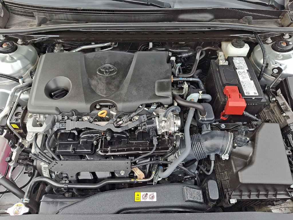Used 2024 Toyota Camry LE w/ Convenience Package FWD image 27
