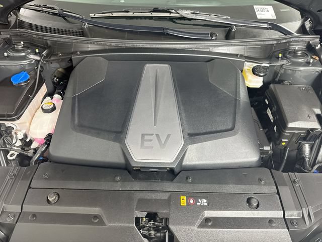 Used 2024 Kia EV6 Wind w/ Wind Technology Package AWD/4WD image 27