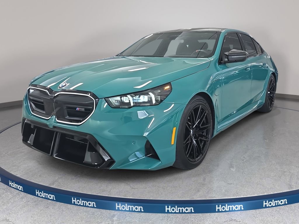 Used 2026 BMW M5 w/ Carbon Package video 1