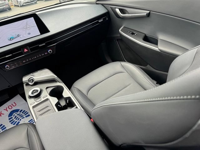 Certified 2024 Kia EV6 Light RWD image 11