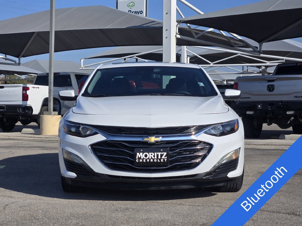 Used 2024 Chevrolet Malibu LT FWD image 2