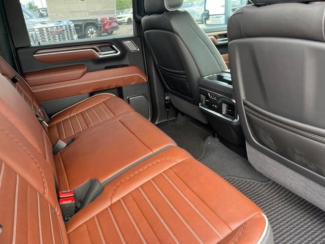 New 2026 GMC Sierra 3500 Denali Ultimate w/ LPO, Black Badging Package AWD/4WD image 25