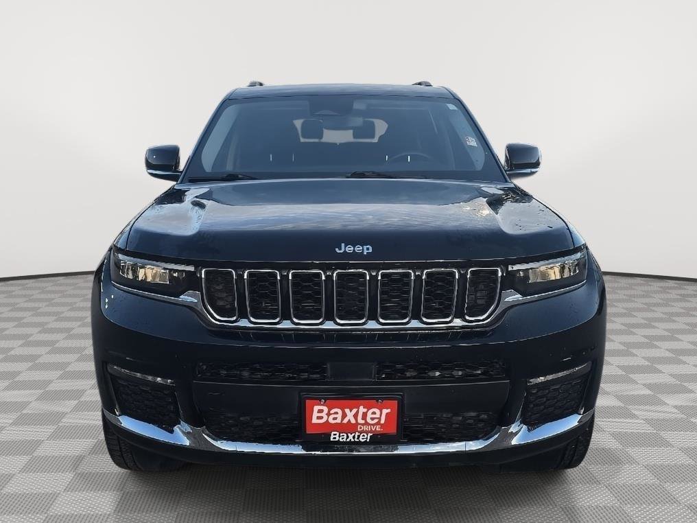 Used 2023 Jeep Grand Cherokee L Limited w/ Trailer Tow Group (B) image 6