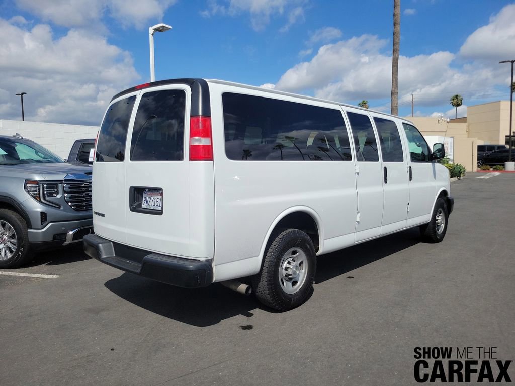 Used 2020 Chevrolet Express 3500 LS RWD image 5