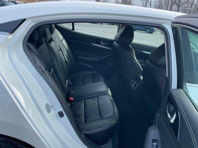 Used 2023 Nissan Maxima SV w/ Floor Mat Group FWD image 30