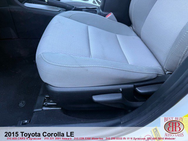 Used 2015 Toyota Corolla LE FWD image 14