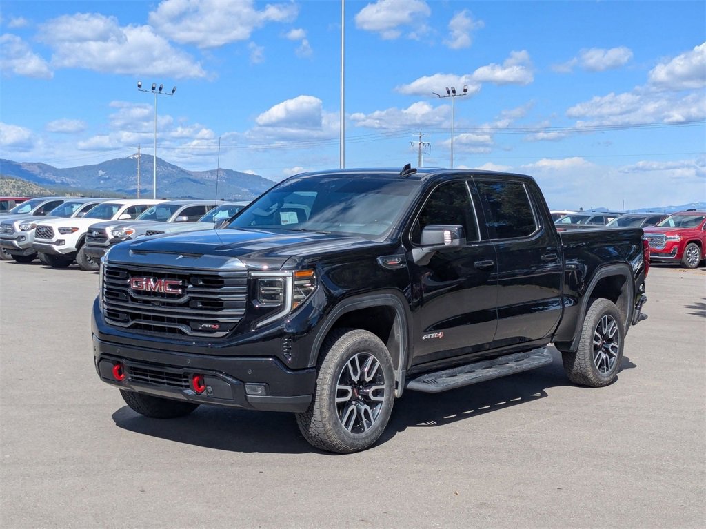 Used 2024 GMC Sierra 1500 AT4 w/ Technology Package image 12
