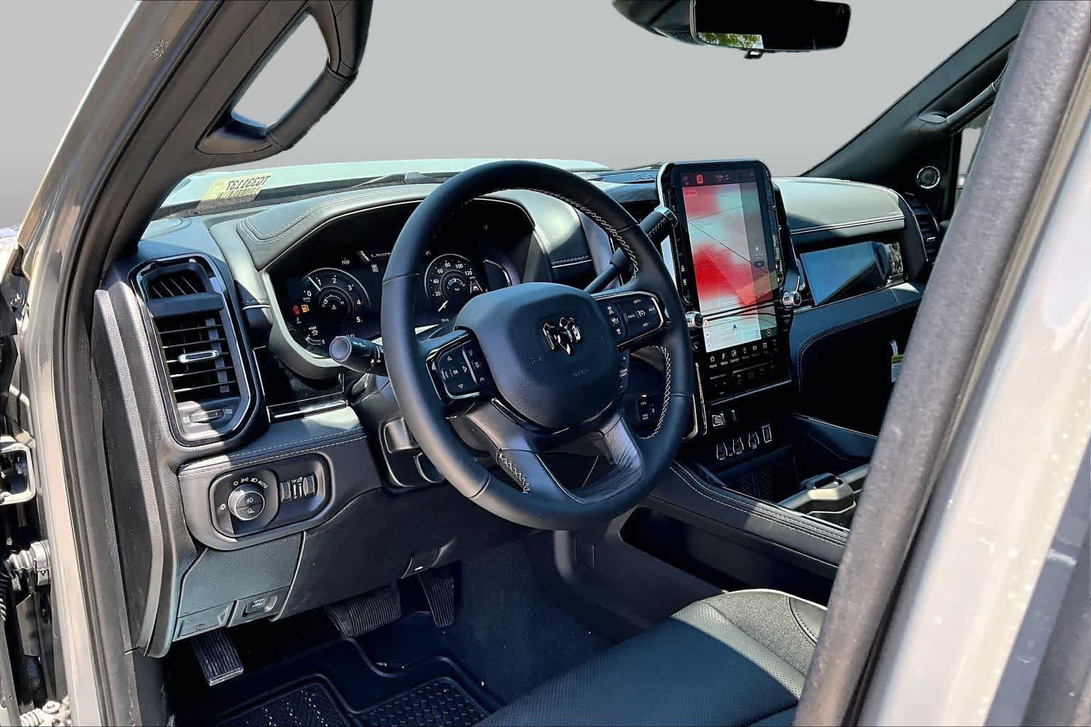 New 2026 RAM 3500 Limited AWD/4WD image 9