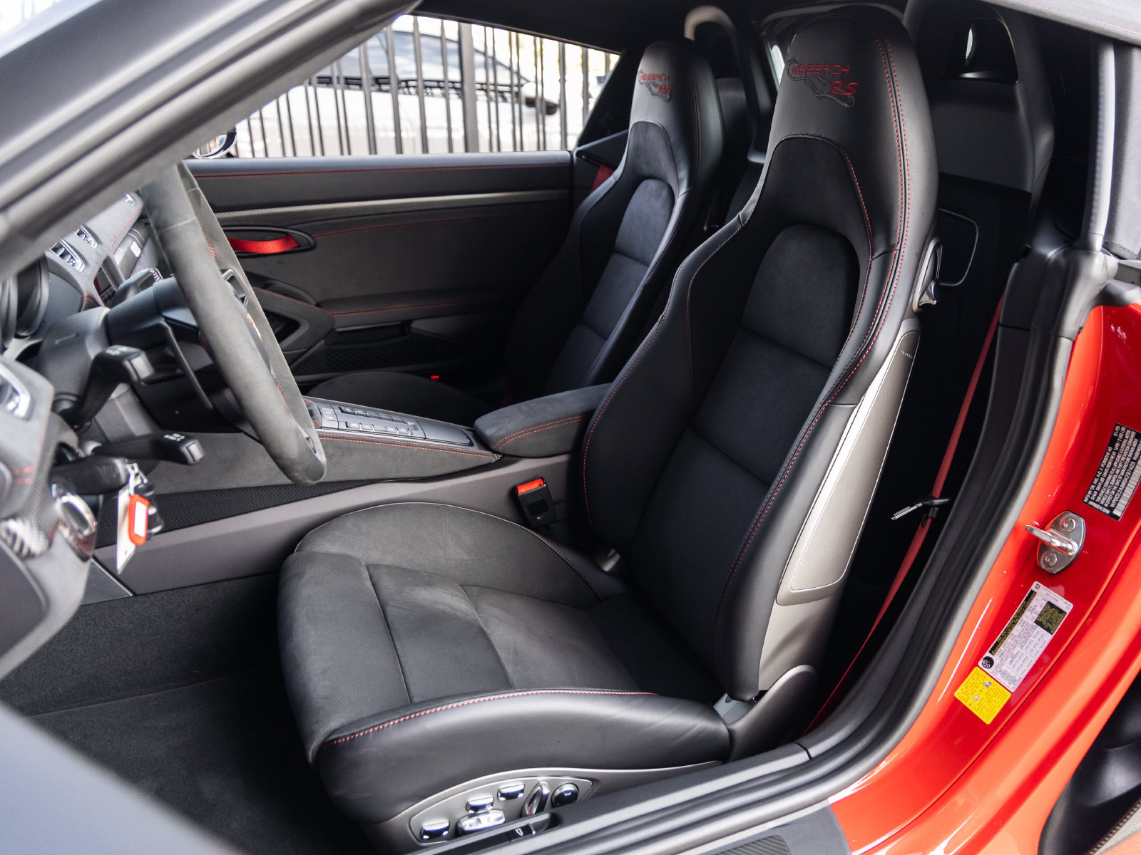 Certified 2025 Porsche 718 Boxster Spyder RS RWD image 5
