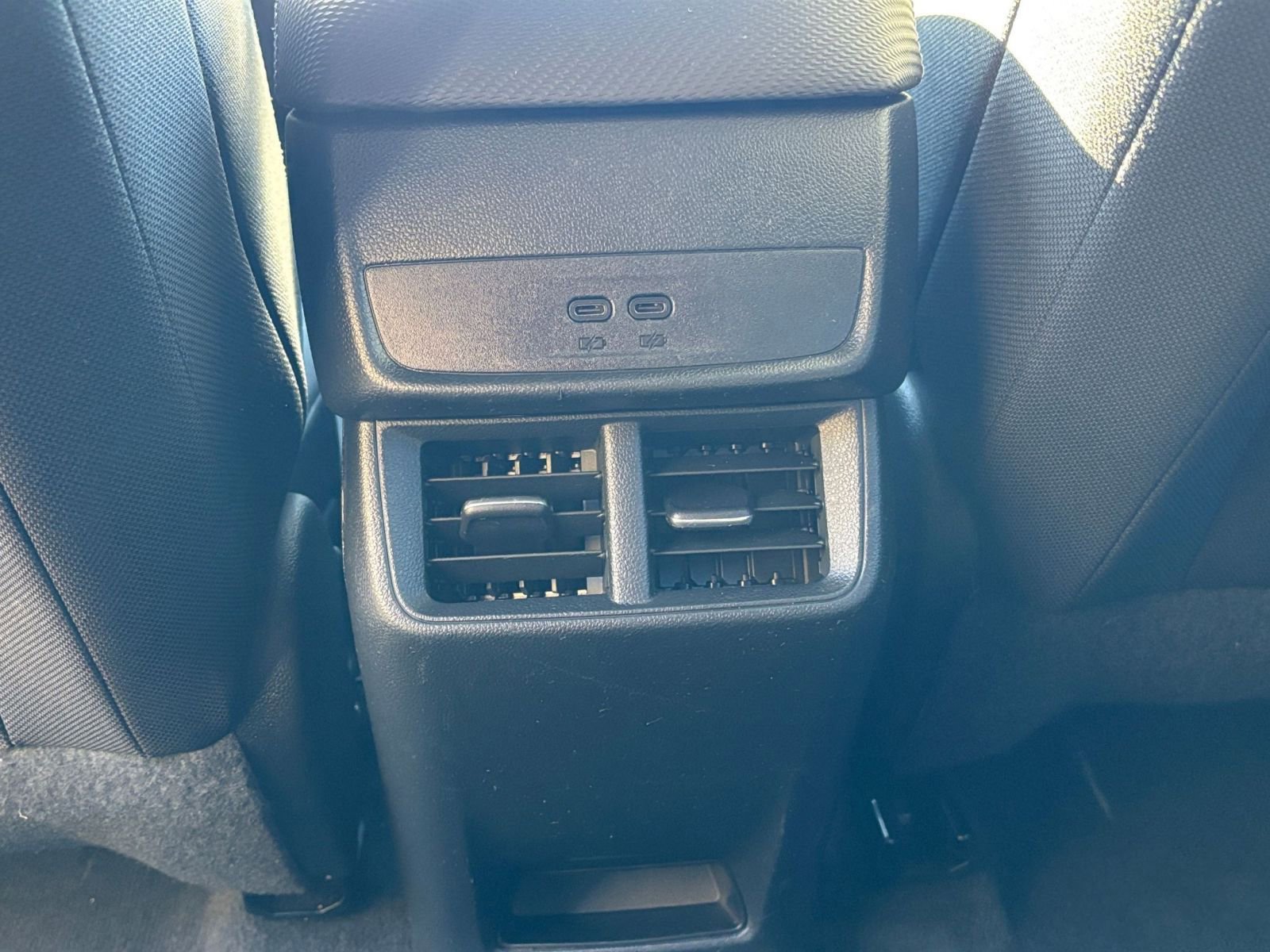 Used 2025 Chevrolet Equinox LT image 24