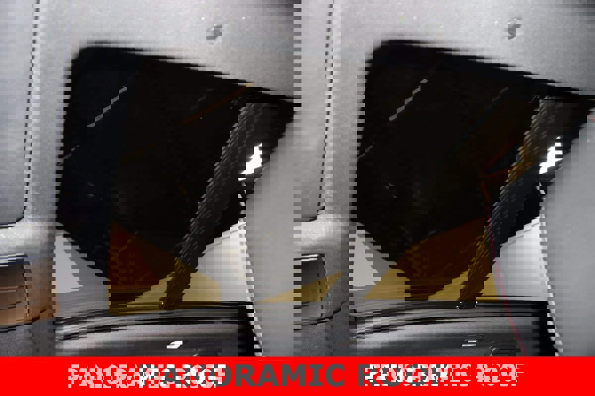 Used 2023 Acura MDX A-Spec image 17