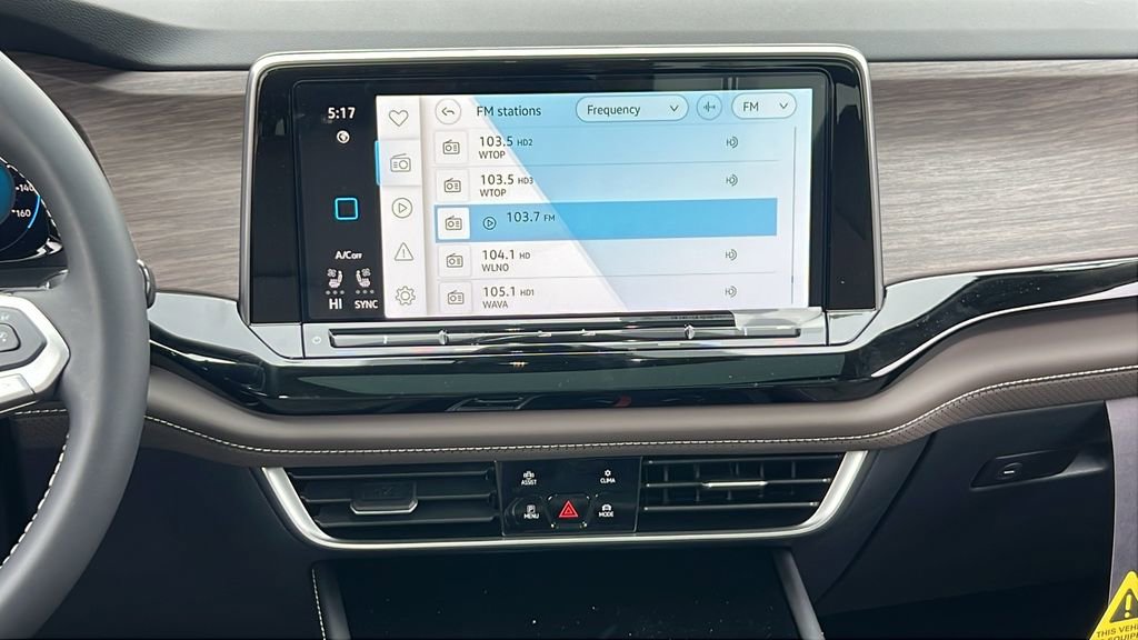 New 2026 Volkswagen Atlas SEL image 18