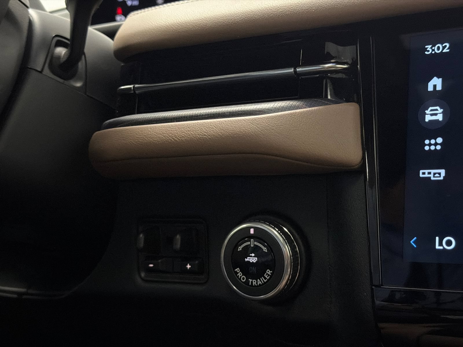 New 2025 Lincoln Navigator Black Label AWD/4WD image 40