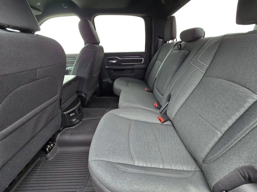 New 2026 RAM 3500 Big Horn AWD/4WD image 27