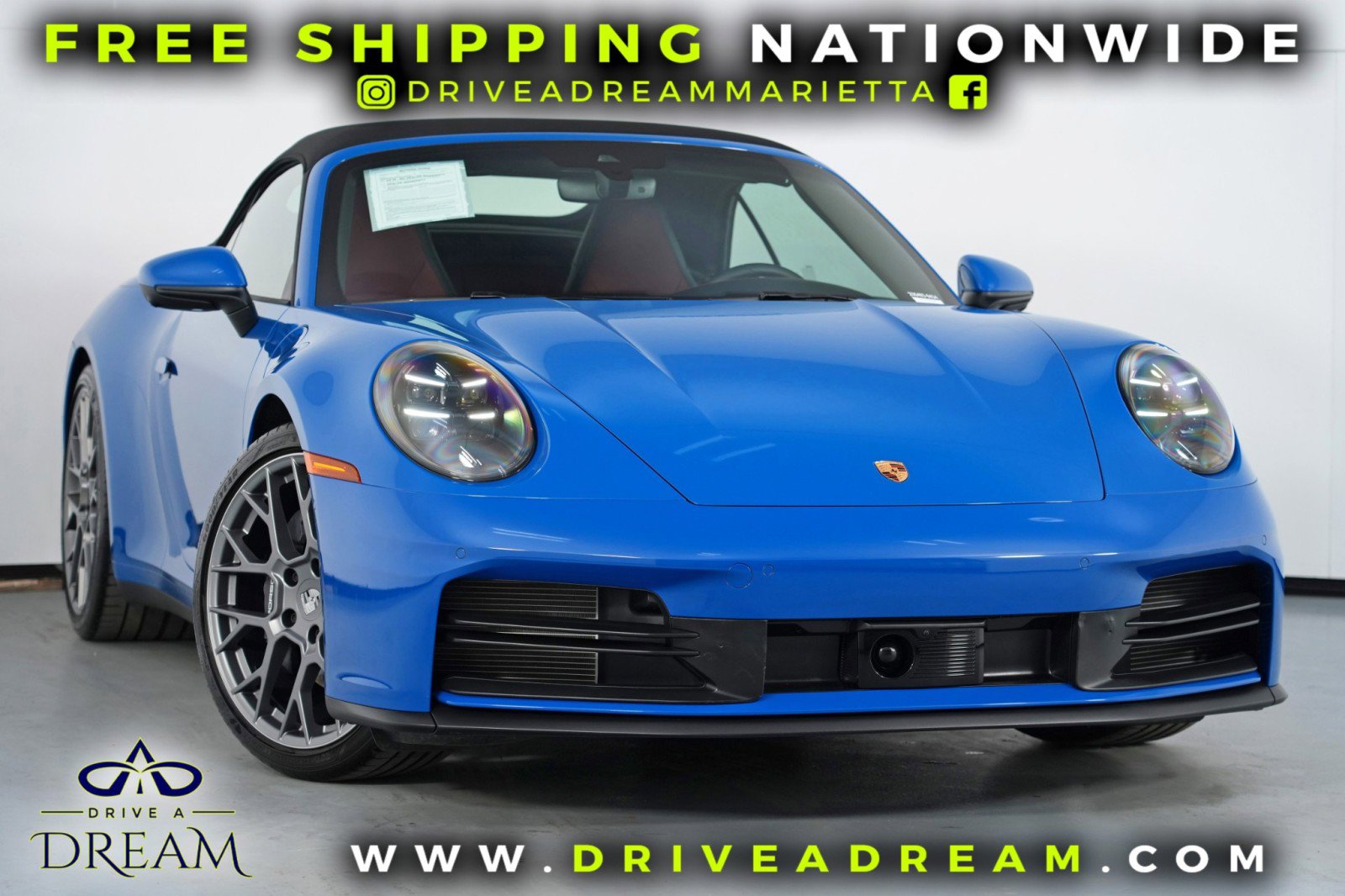 Used 2025 Porsche 911 Carrera RWD image 2