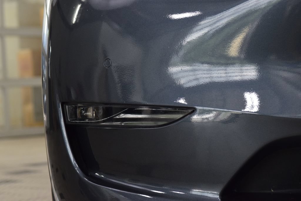 Used 2022 Tesla Model Y Performance AWD/4WD image 14