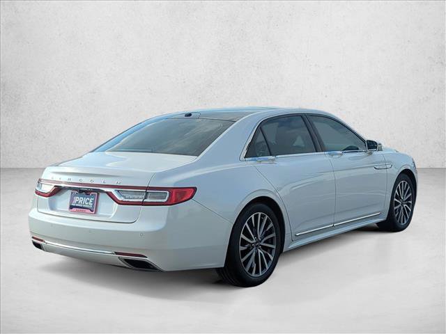 Used 2017 Lincoln Continental Select w/ Climate Package AWD/4WD image 5