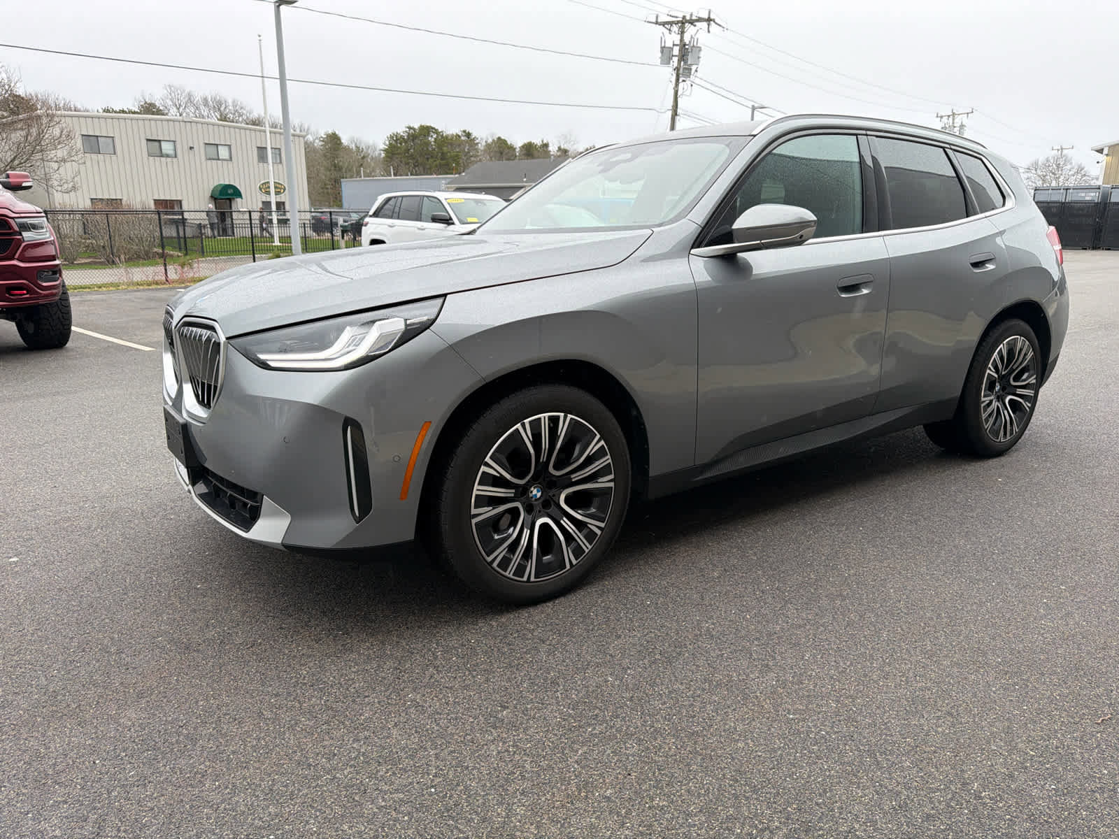 Used 2025 BMW X3 xDrive30i w/ Premium Package image 4