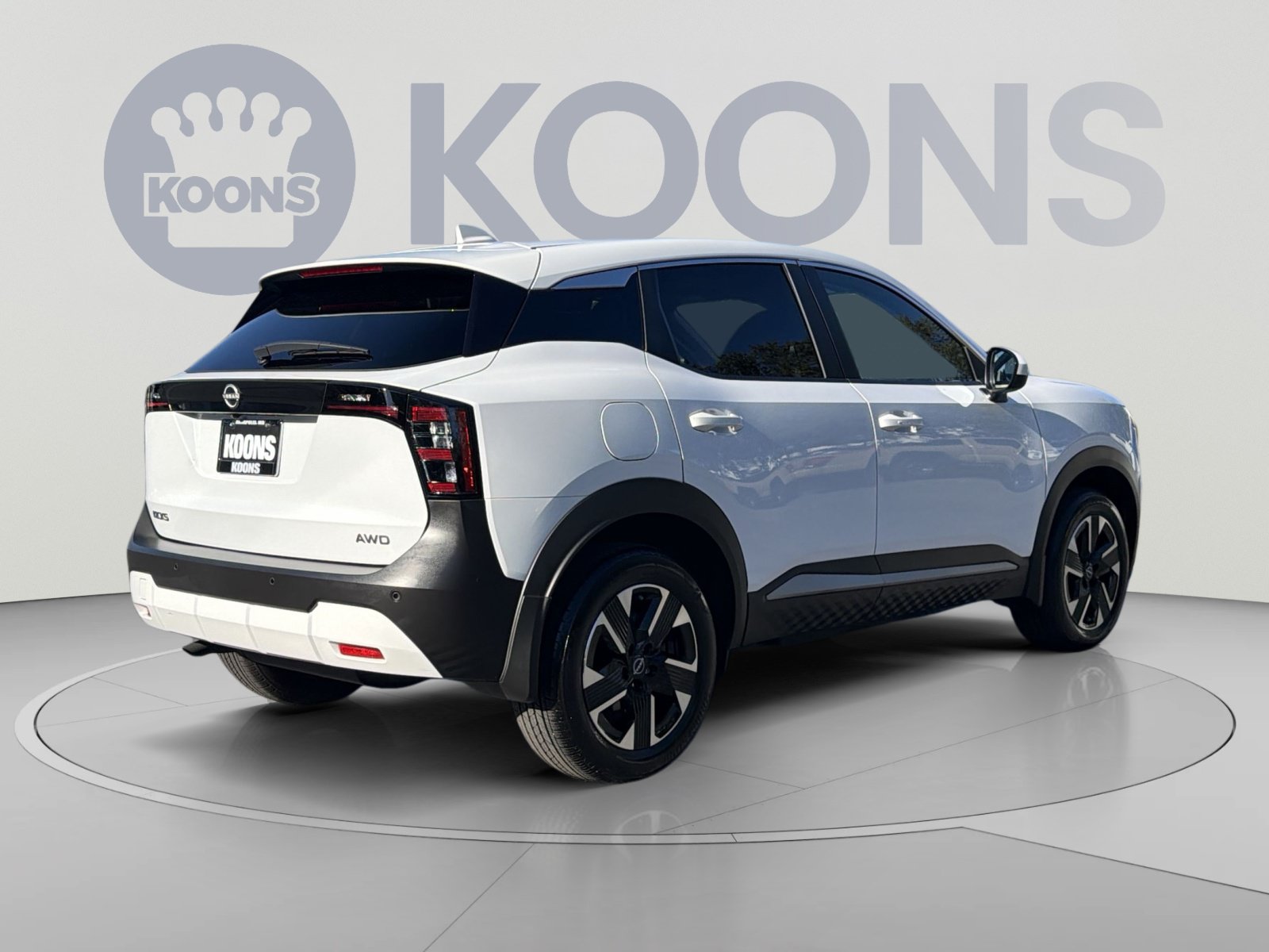 Used 2025 Nissan Kicks SV AWD/4WD image 11