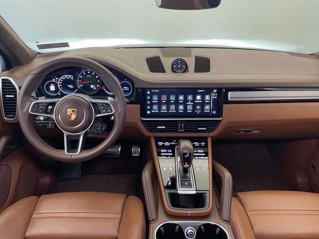 Certified 2023 Porsche Cayenne S Platinum AWD/4WD image 25