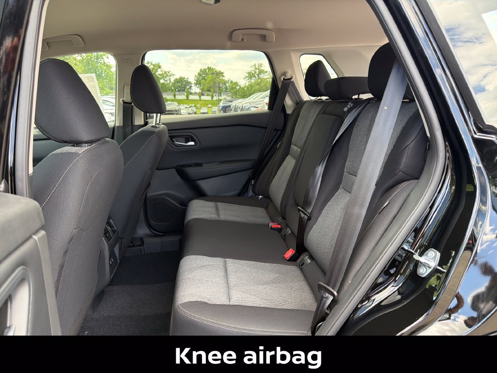 Certified 2026 Nissan Rogue SV w/ Cold Weather Package AWD/4WD image 32