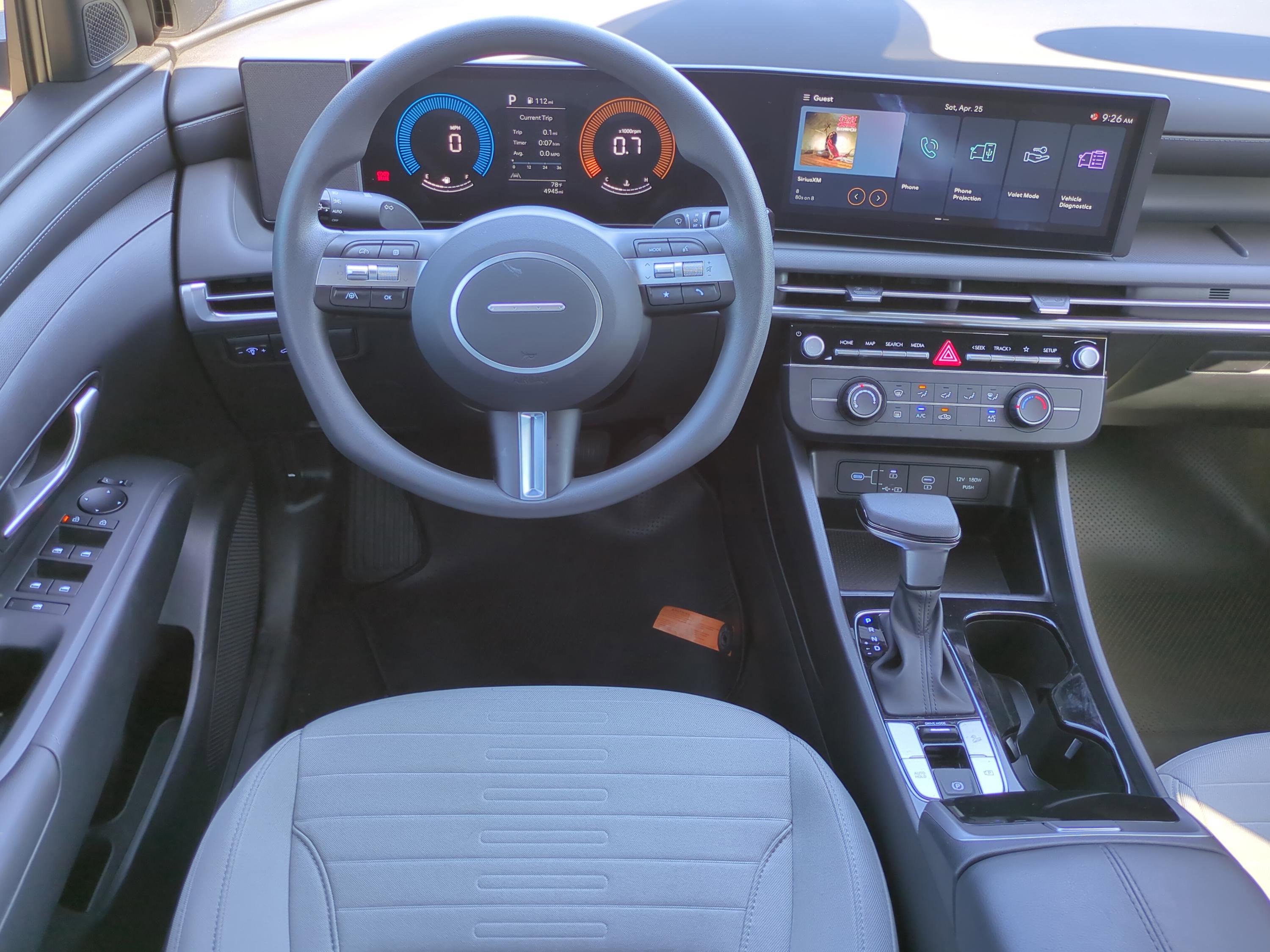 Certified 2025 Hyundai Santa Cruz SE FWD image 12