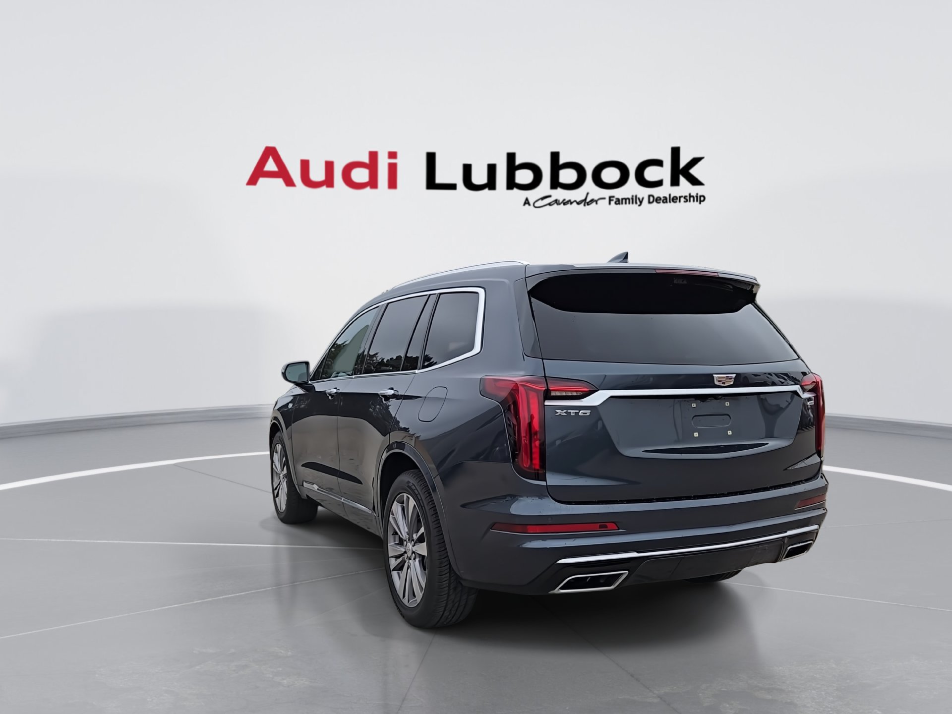 Used 2020 Cadillac XT6 Premium Luxury FWD image 7