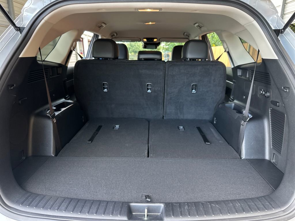 Used 2025 Kia Sorento S image 39