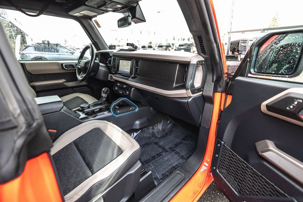 Used 2022 Ford Bronco Wildtrak image 31