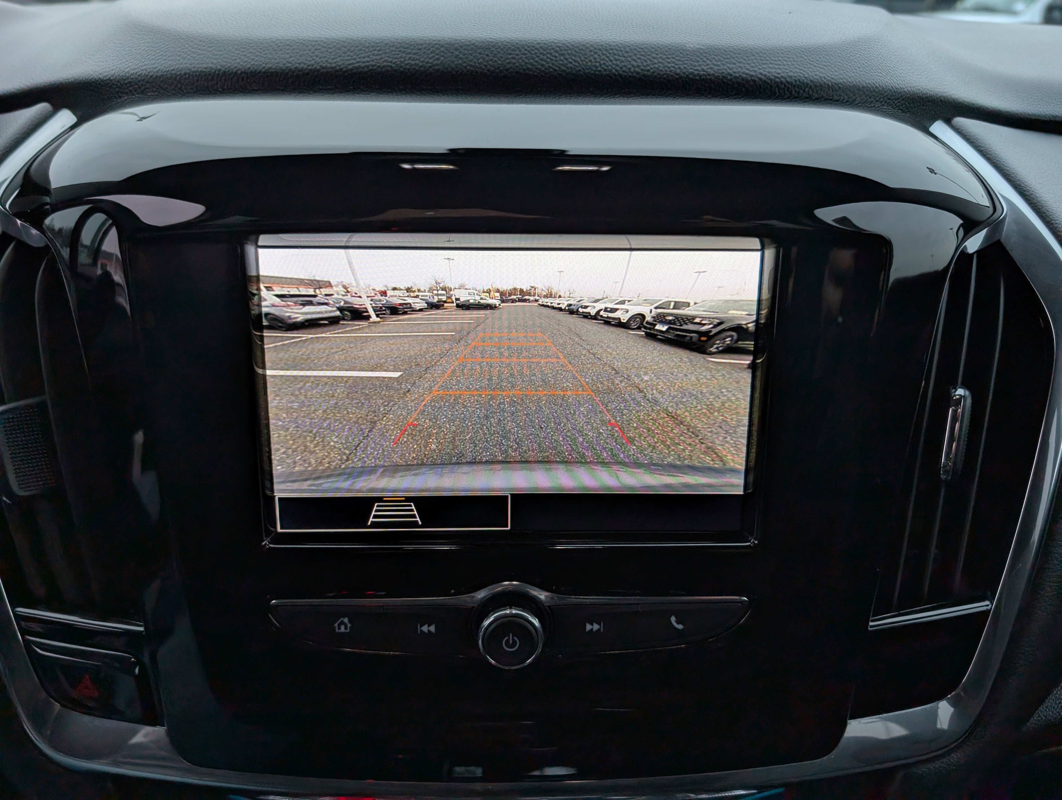 Used 2020 Chevrolet Traverse LS w/ LPO, Blackout Package image 28