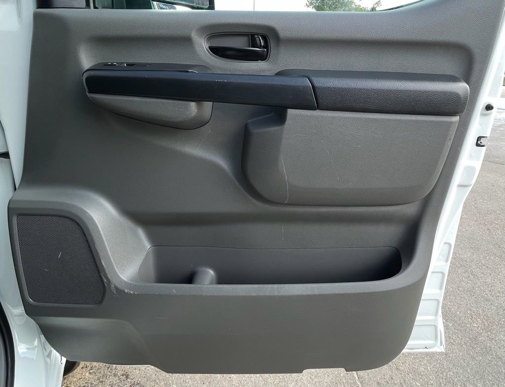 Used 2020 Nissan NV 2500 SV image 35