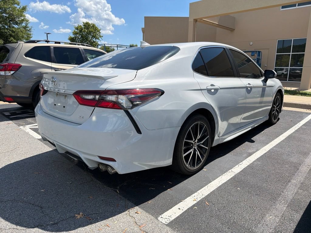 Used 2023 Toyota Camry SE FWD image 9