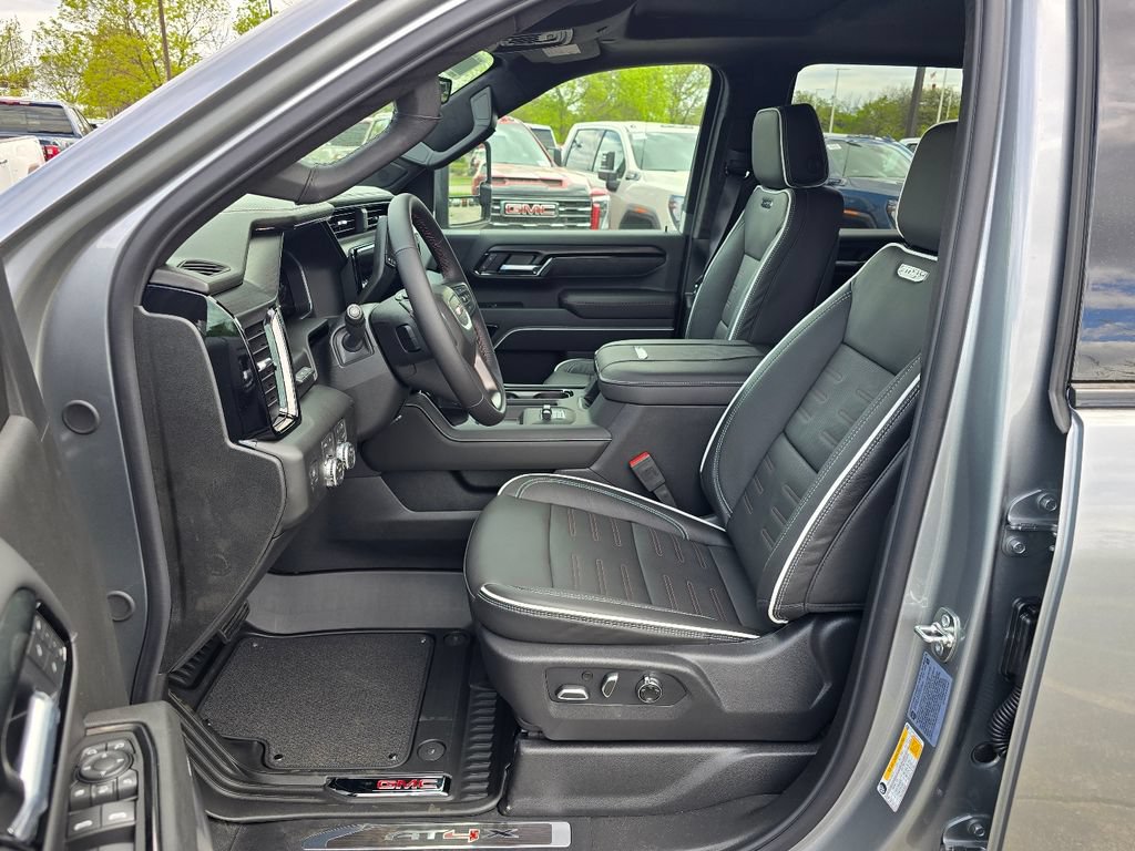 New 2026 GMC Sierra 2500 AT4X AWD/4WD image 15