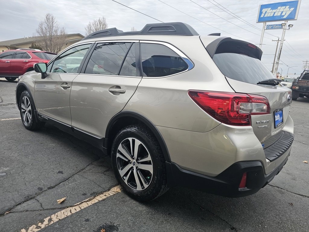Used 2018 Subaru Outback 3.6R Limited image 5