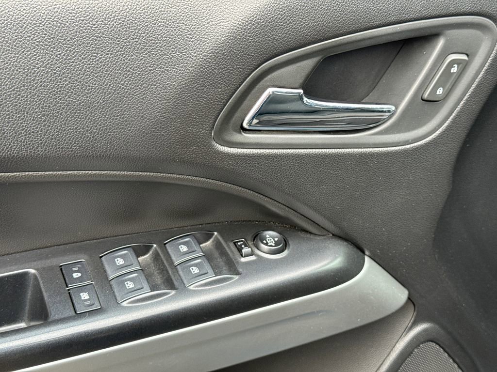 Used 2019 Chevrolet Colorado LT w/ LT Convenience Package RWD image 7