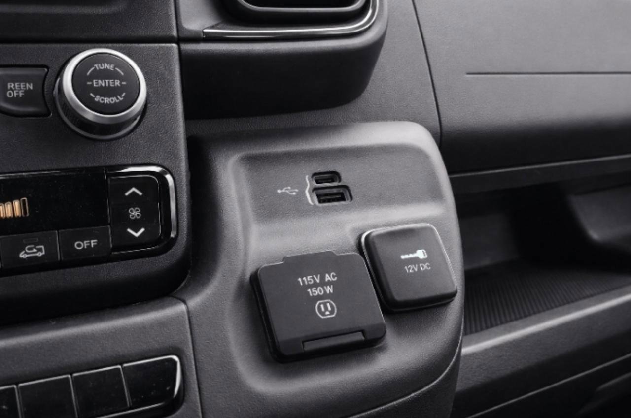 Used 2023 RAM ProMaster 3500 w/ Interior LED Lighting Group image 14