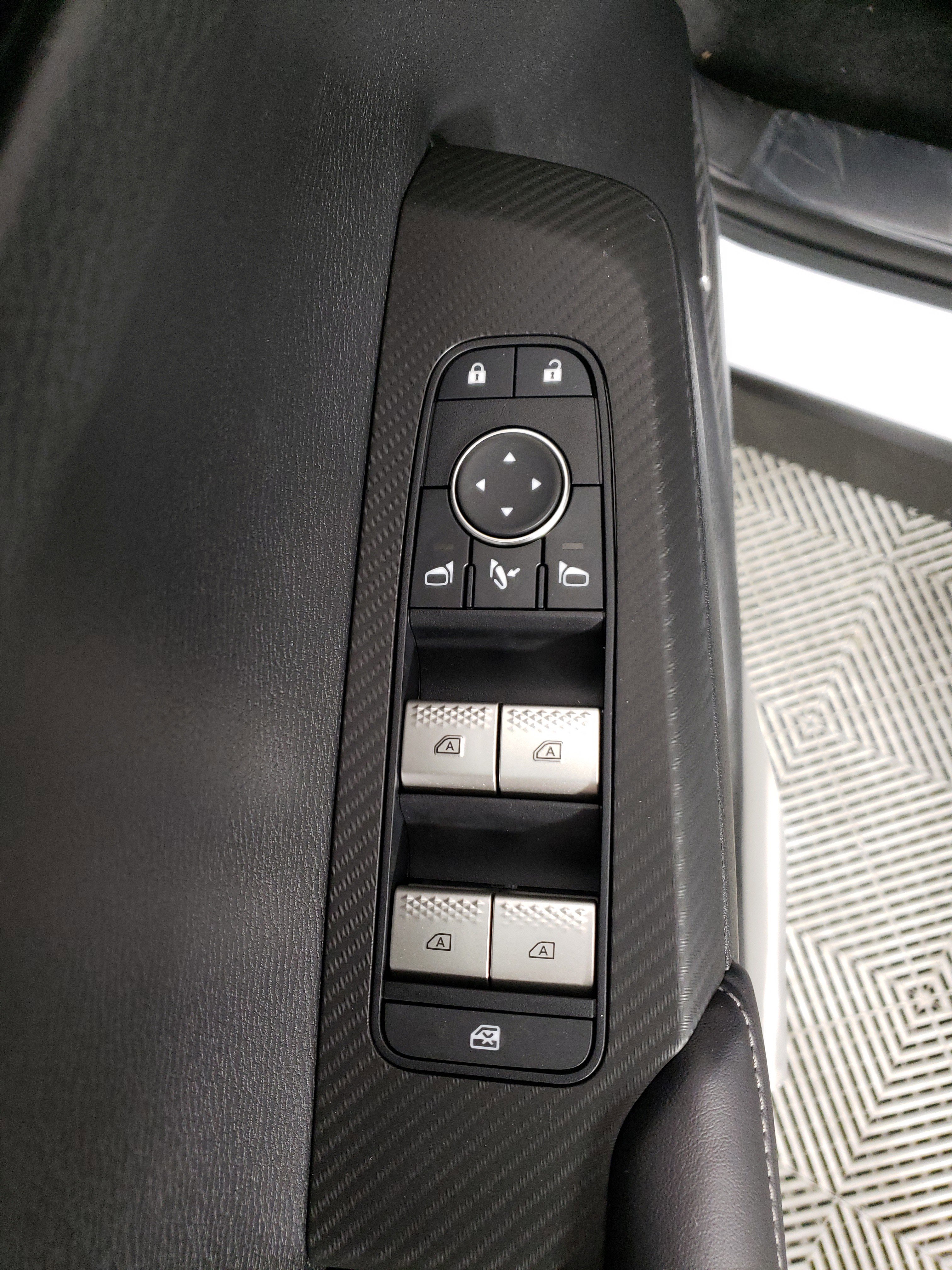 New 2025 Mitsubishi Outlander Trail Edition image 9